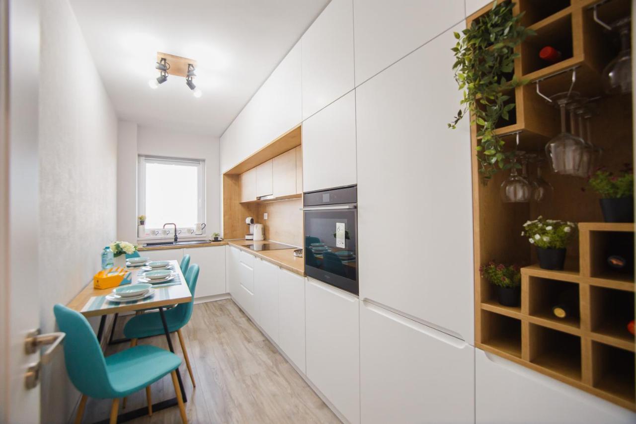 Appartamento Creamy Wood Haven Gran Varadino Esterno foto