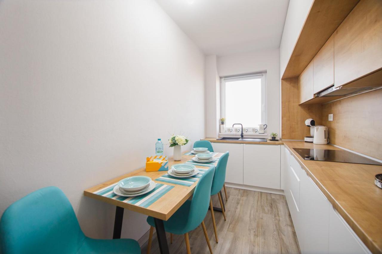 Appartamento Creamy Wood Haven Gran Varadino Esterno foto